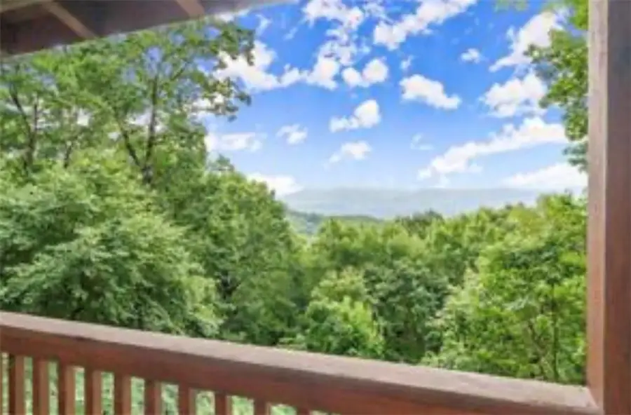 372 Mountain View Road, Ellijay, GA 30540 - #2