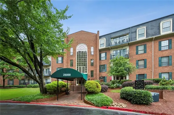 28306 Plantation Drive Ne #28306, Atlanta, GA 30324