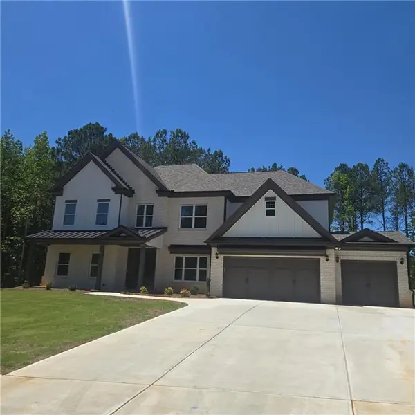 884 Bessie Court, Loganville, GA 30052