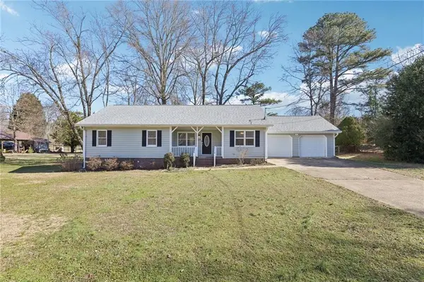 125 Sweet Bay Lane, Carrollton, GA 30116