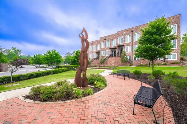 405 Burton Drive, Alpharetta, GA 30009