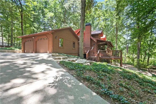 6515 Namon Wallace Drive, Cumming, GA 30028