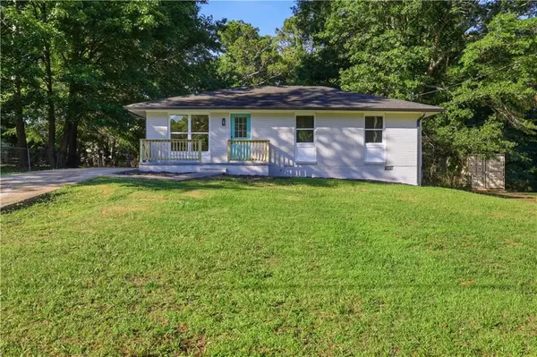 8399 Attleboro Drive, Jonesboro, GA 30238