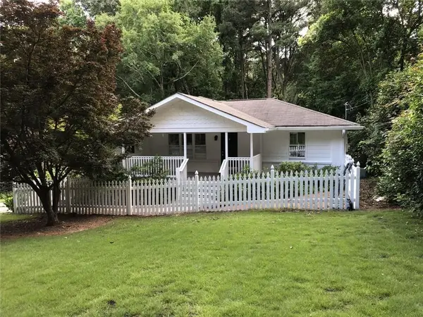799 Larry Lane, Decatur, GA 30033