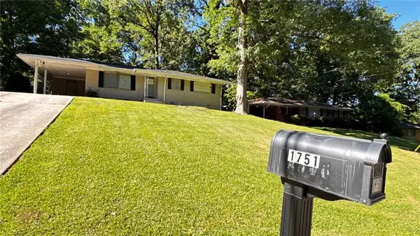 1751 Woodsloe Drive, Decatur, GA 30035