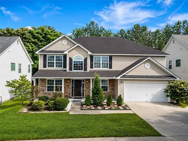 4563 Grove Lake Street, Loganville, GA 30052