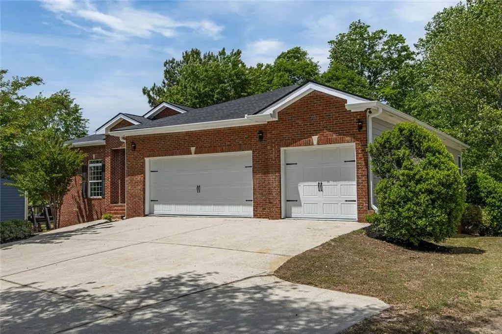 8828 Patricia Rose, Douglasville, GA 30134 - #1