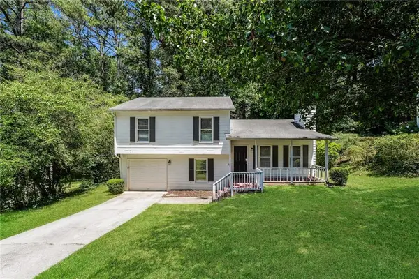 5575 La Fleur Trail, Lithonia, GA 30038