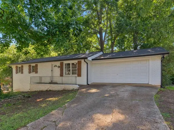 3790 Sweetbriar Circle, Lithia Springs, GA 30122