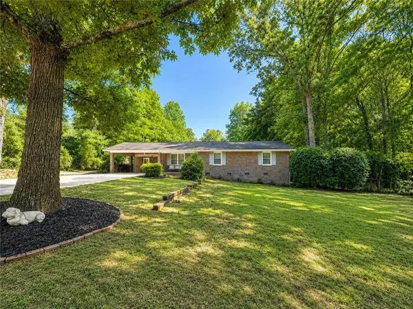 40 Flint Hill Drive, Oxford, GA 30054