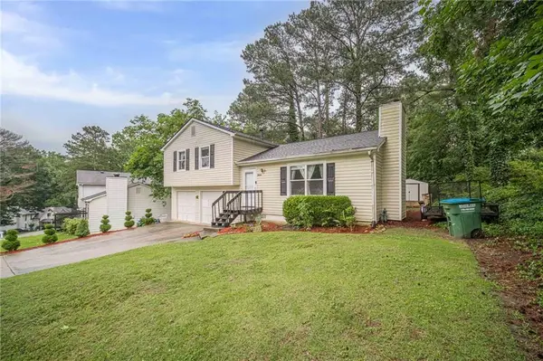 3809 Valley Brook Road, Snellville, GA 30039