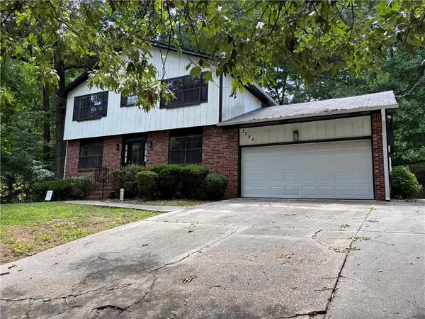 3745 Londonderry Court, Lithonia, GA 30038