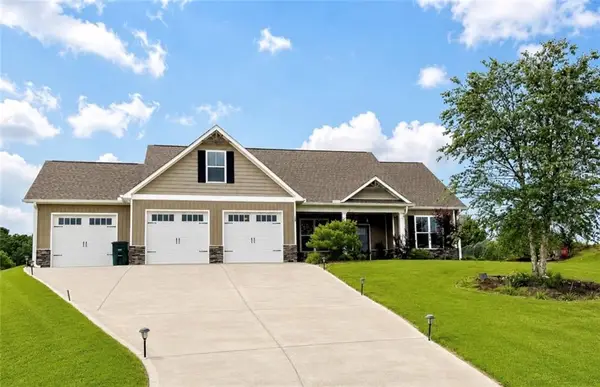 127 Alex Court, Calhoun, GA 30701