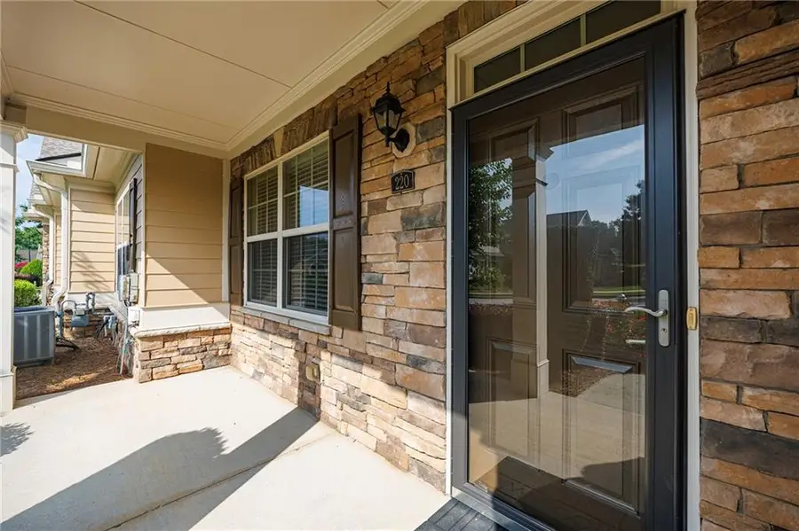 220 Orchards Circle, Woodstock, GA 30188 - #2