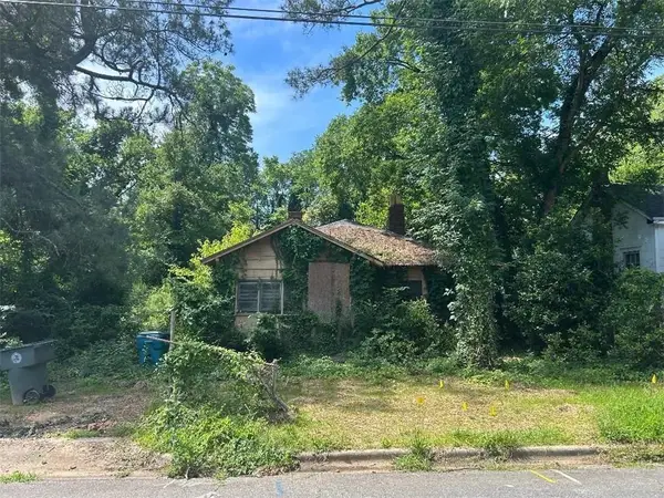 576 Cleveland Street, Macon, GA 31206