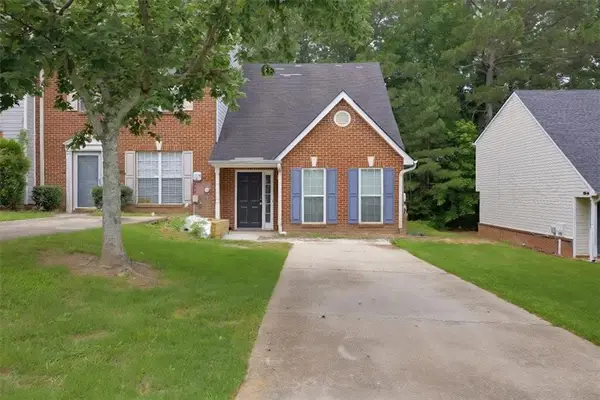 1324 Hollenbeck Lane, Riverdale, GA 30296