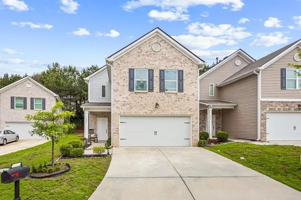1049 Valley Rock Drive, Lithonia, GA 30058