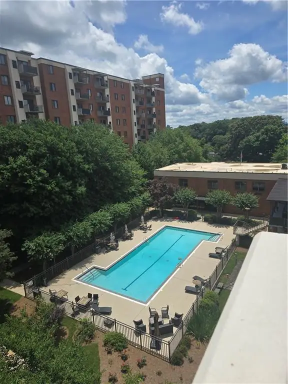 300 Johnson Ferry Road #B608, Atlanta, GA 30328