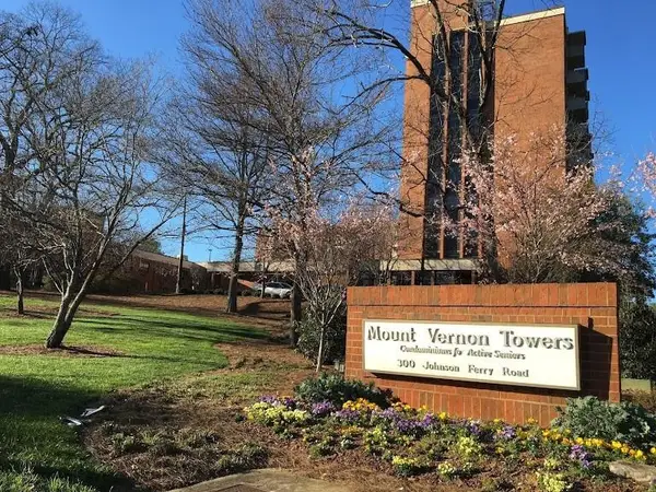 300 Johnson Ferry Road #B607, Atlanta, GA 30328