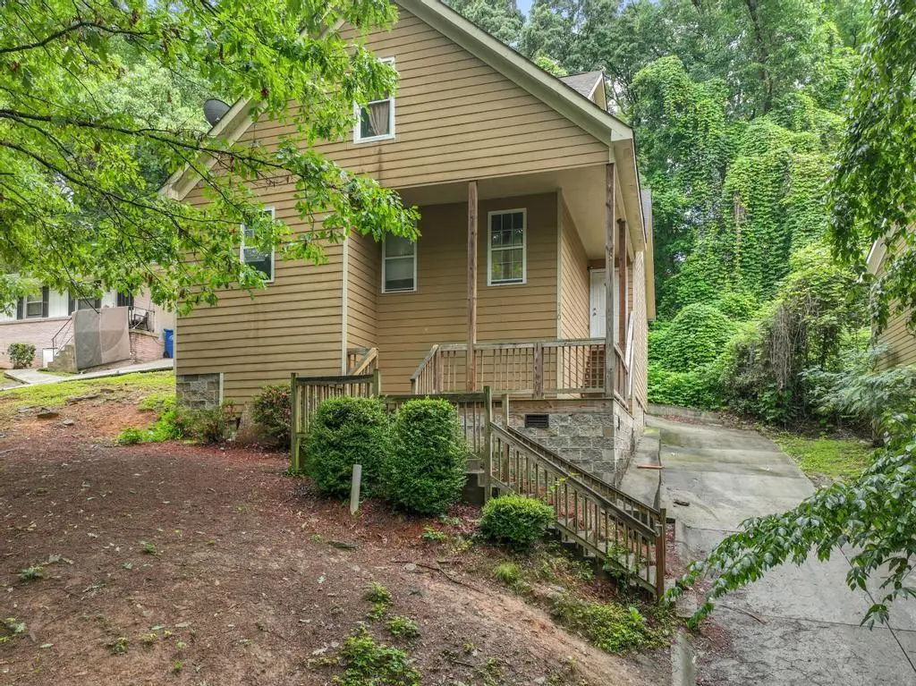 930 Hall Street Nw, Atlanta, GA 30318 - #1