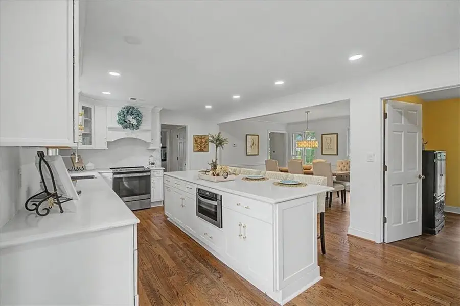 3730 Creekstone Way, Marietta, GA 30068 - #2