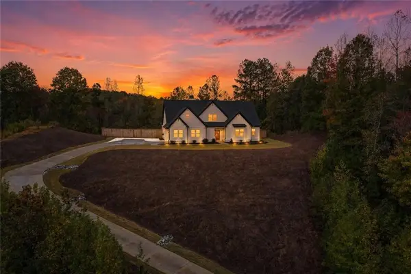 612 Walker Court, Canton, GA 30115
