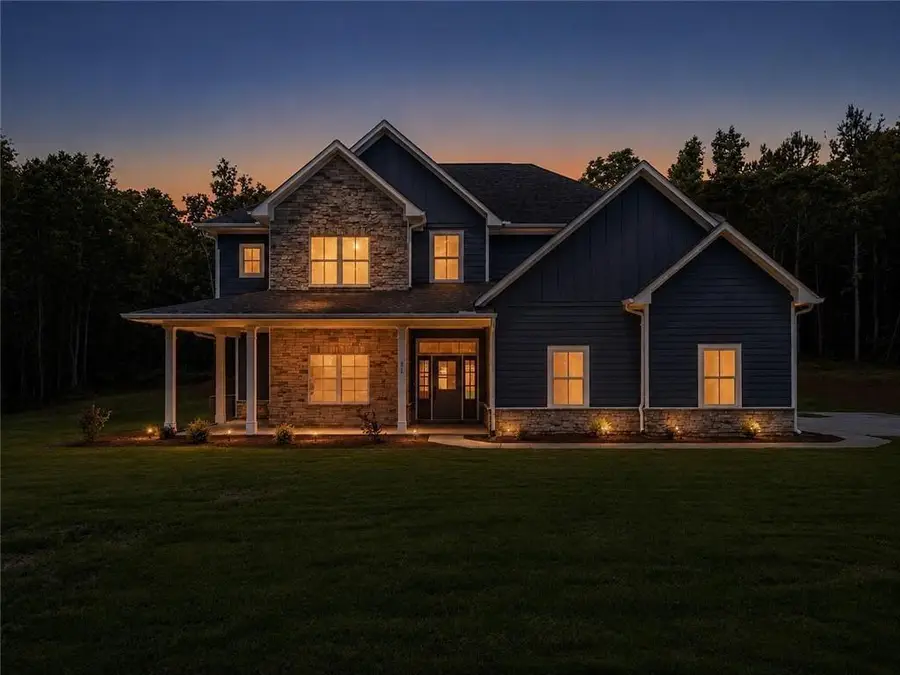 31 Kirk Road Nw, White, GA 30184 - #2