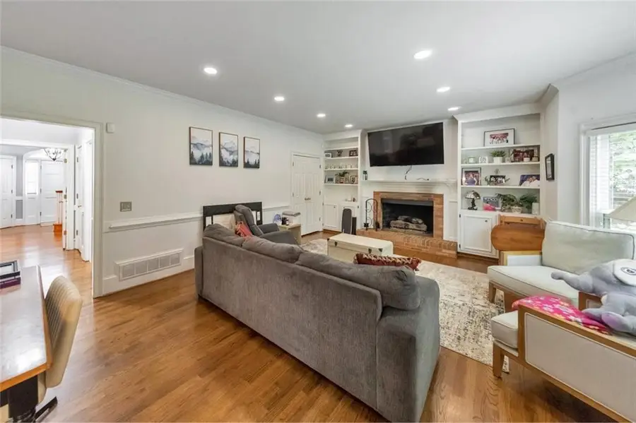 573 N Palisades Circle Se, Marietta, GA 30067 - #3