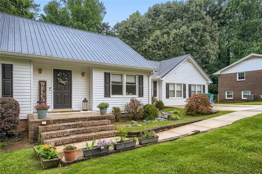 5042 Stephens Drive Sw, Lilburn, GA 30047 - #3