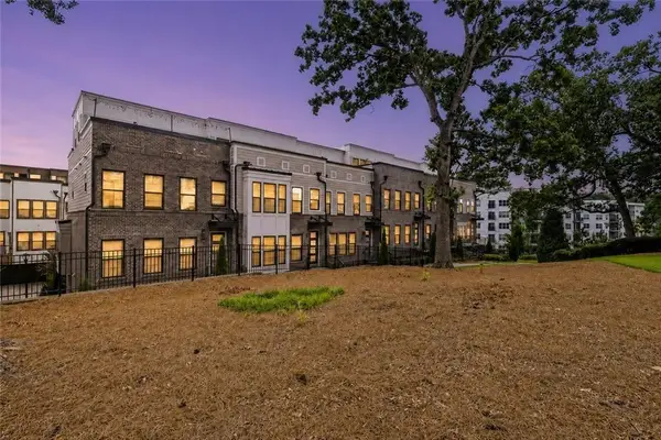 1012 Burnside Lane Nw, Atlanta, GA 30318