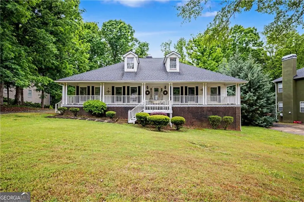 311 White Oak Drive, Newnan, GA 30263 - #1