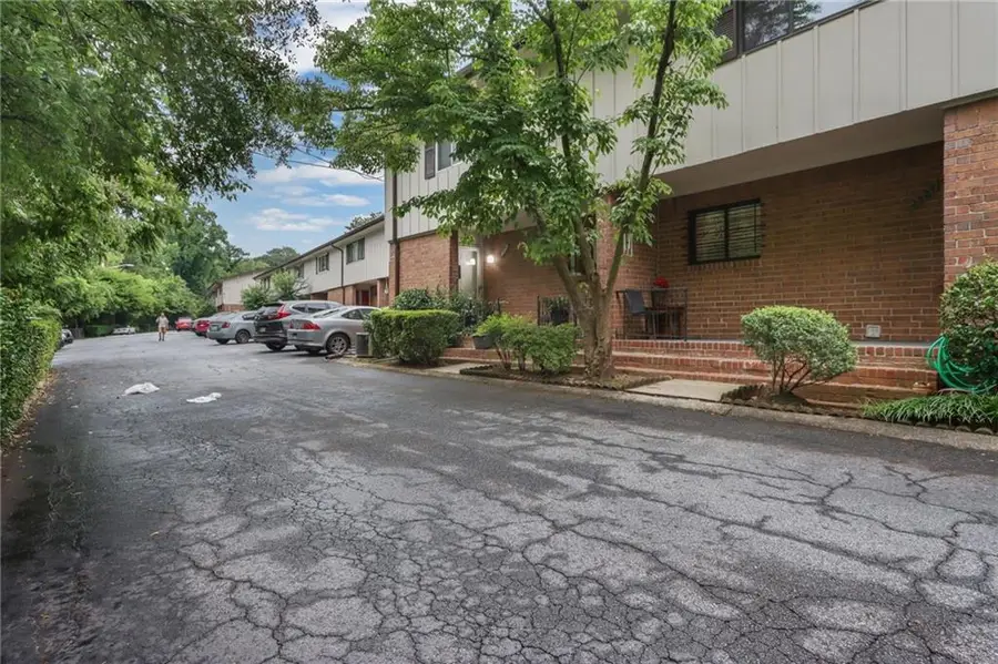 2524 Bradford Square Ne, Atlanta, GA 30345 - #3