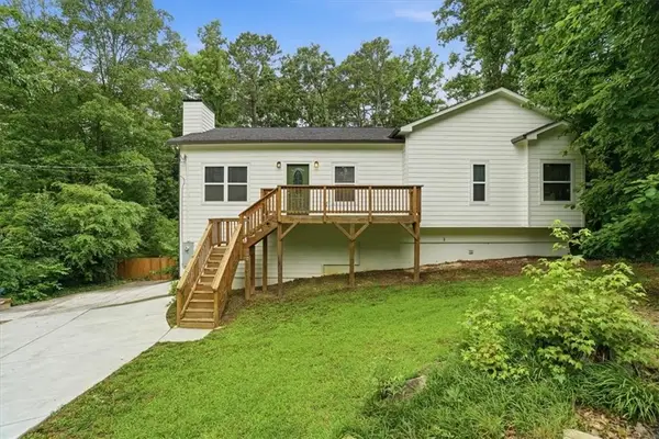 3355 Hillside Drive, Snellville, GA 30078