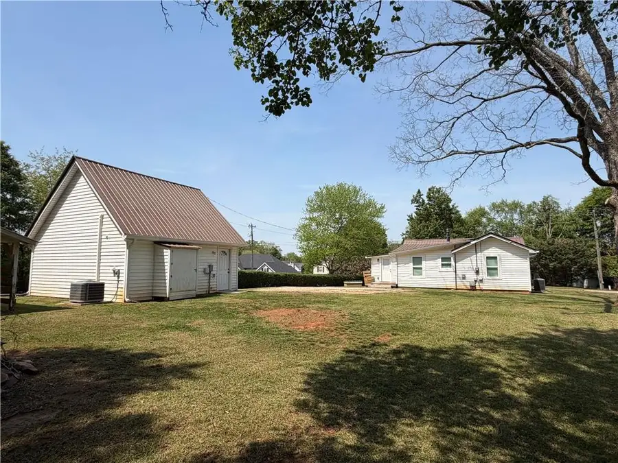 5919 River Road, Flowery Branch, GA 30542 - #2