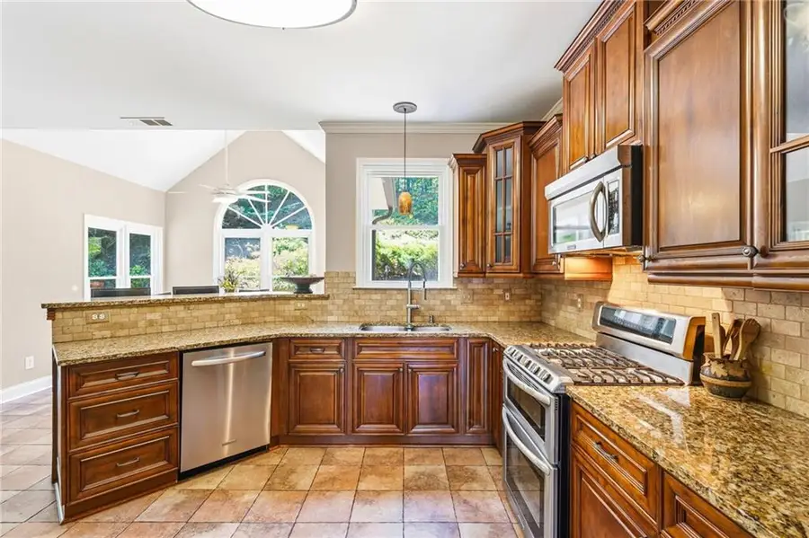 3050 Ridge Oak Drive, Suwanee, GA 30024 - #3