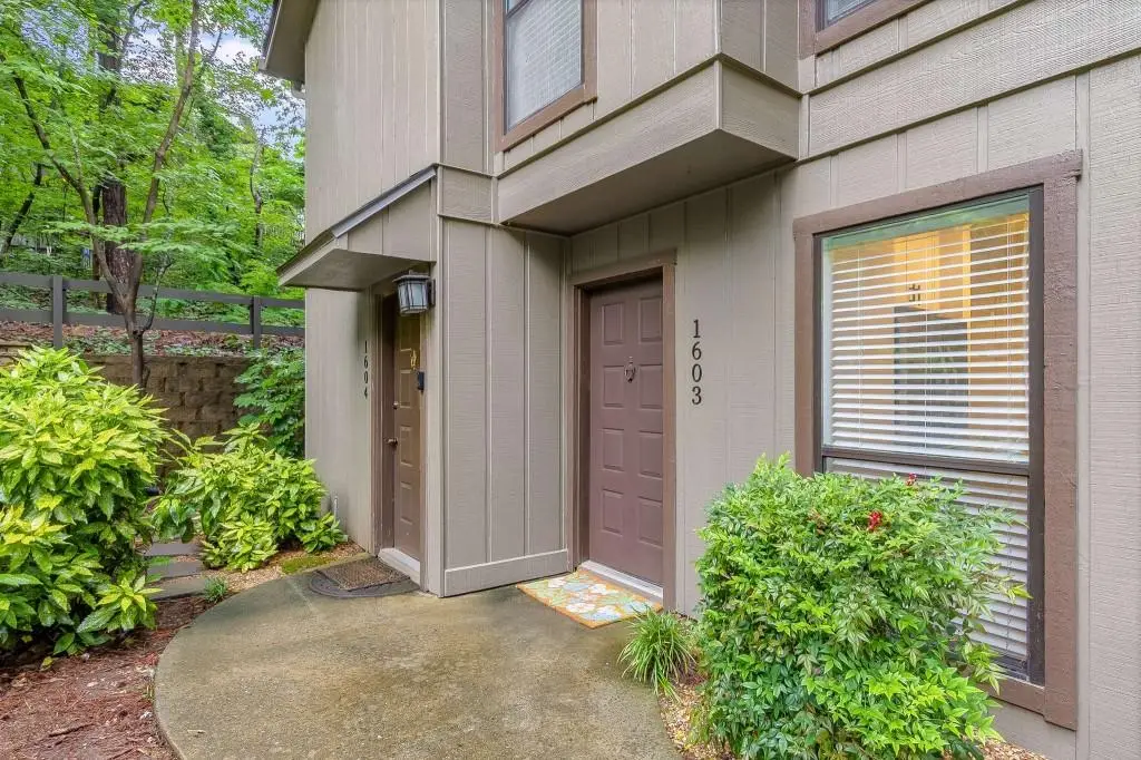 1603 Cumberland Court, Smyrna, GA 30080 - #1