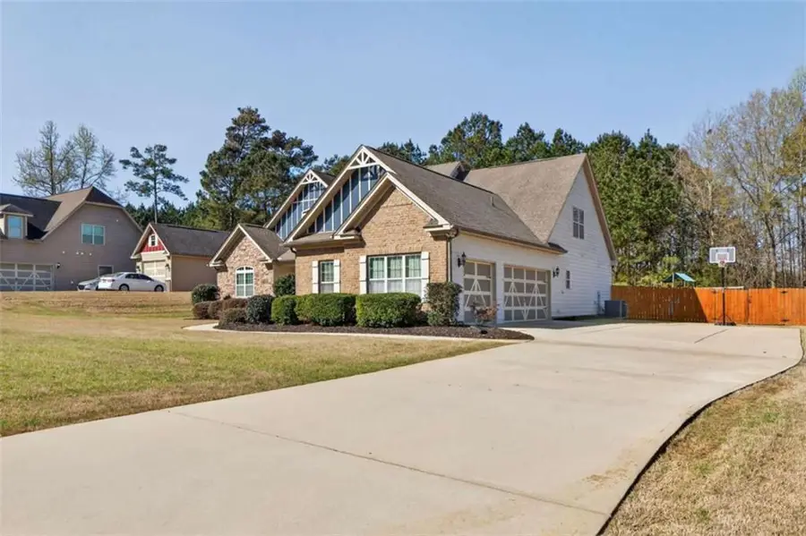137 Caraway Road, Locust Grove, GA 30248 - #3