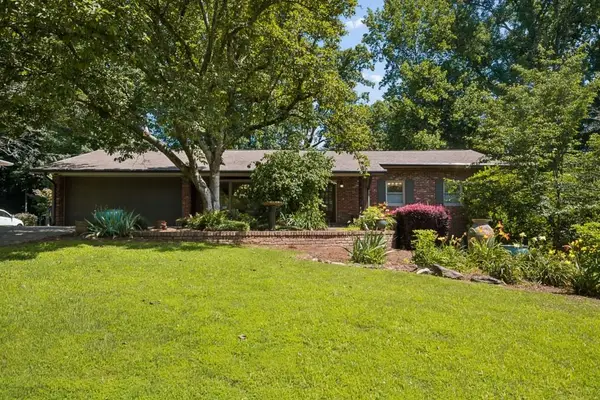 2478 Williamswood Court, Decatur, GA 30033
