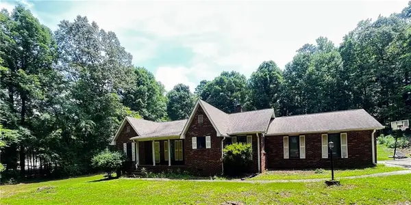 760 Pine Needle Road, Hampton, GA 30228