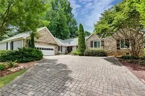 5265 Trowbridge Drive, Dunwoody, GA 30338 - #1