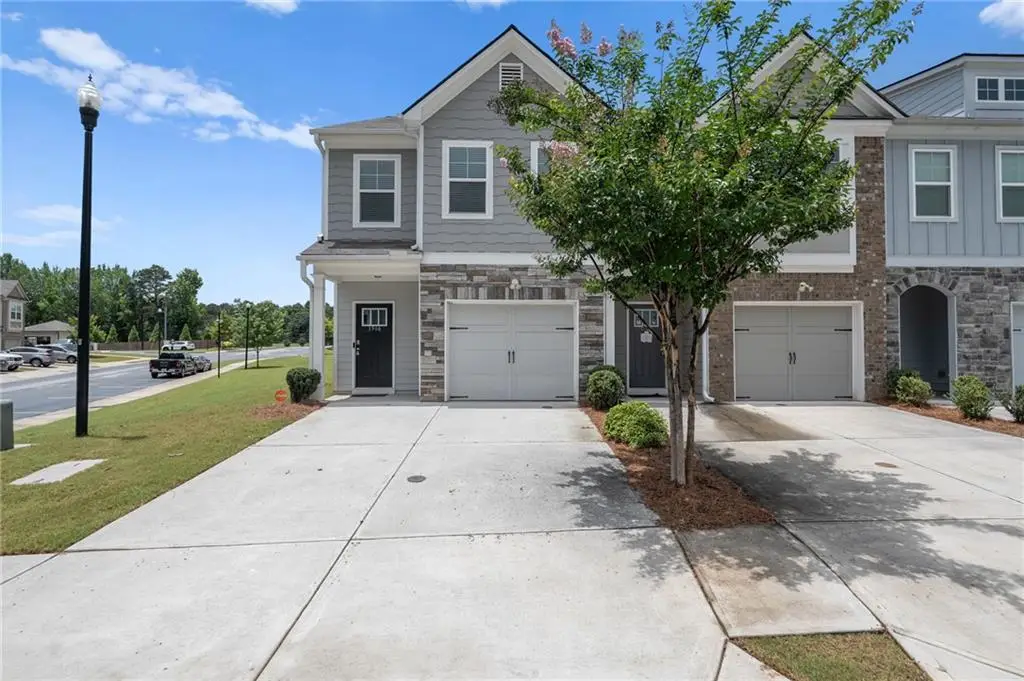 1966 Dillon Drive, Lithonia, GA 30058 - #1