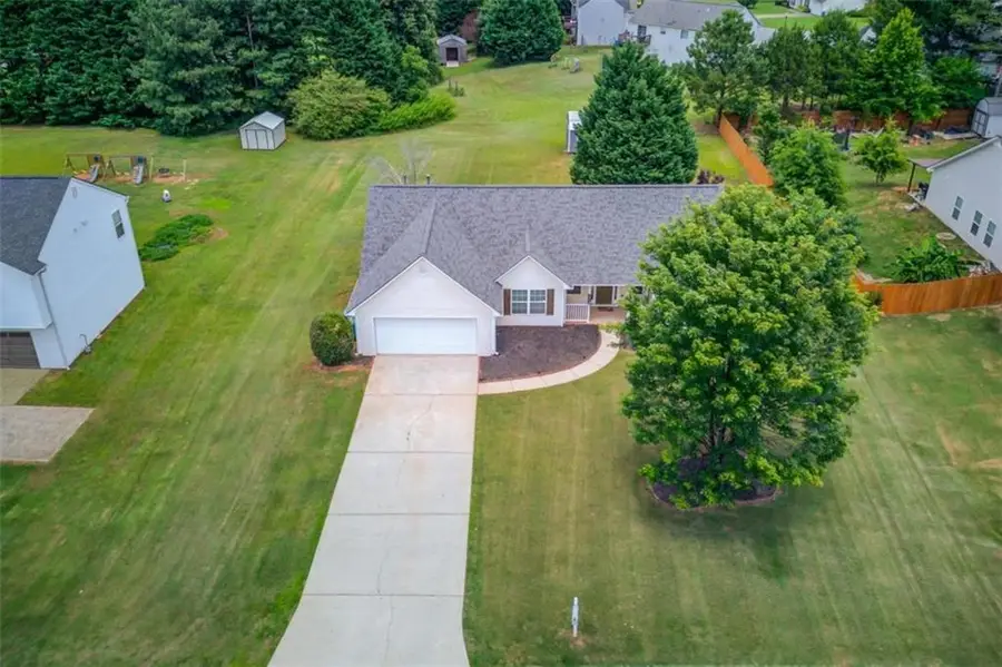 1092 Ridgeway Road, Commerce, GA 30529 - #2