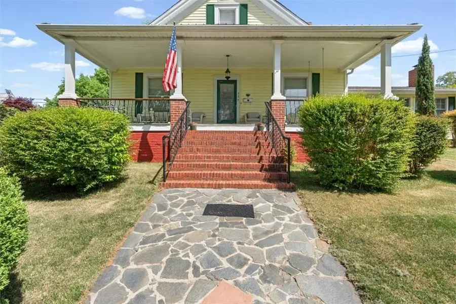 225 W Church Street, Cartersville, GA 30120 - #3