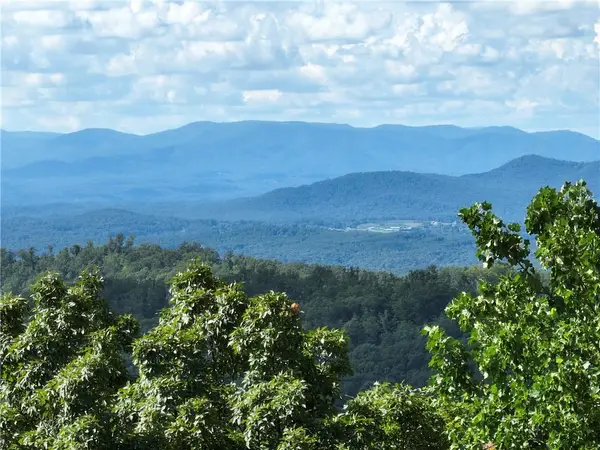 31 Highline Drive, Ellijay, GA 30536