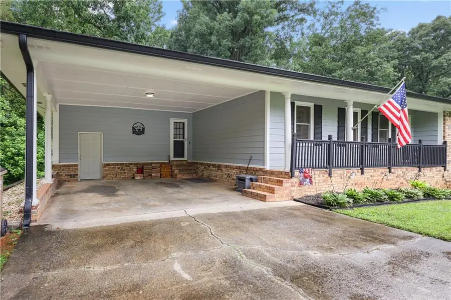 5041 Fitts Drive Ne, Roswell, GA 30075 - #2