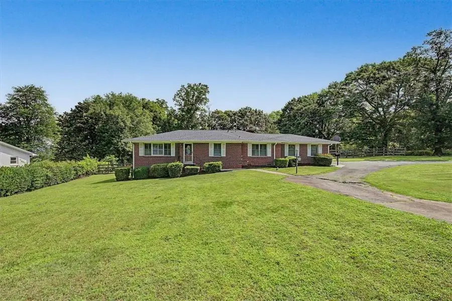 3010 N Main Street Nw, Kennesaw, GA 30144 - #3