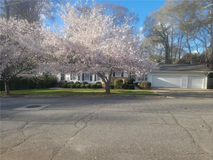 2637 Sunny Lane Se, Marietta, GA 30067 - #2