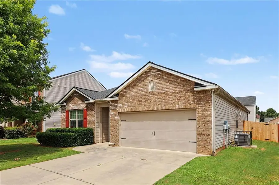 1886 Osprey Drive, Hampton, GA 30228 - #2