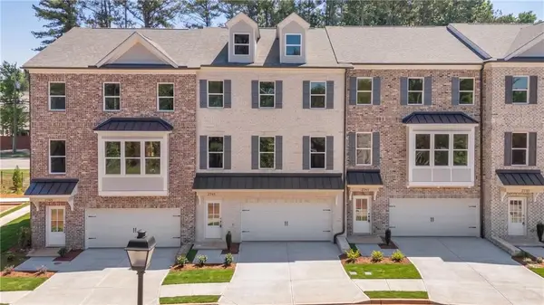 2741 Hallwood Lane, Suwanee, GA 30024