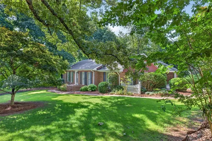 3705 Arrowhead Place, Gainesville, GA 30506 - #2